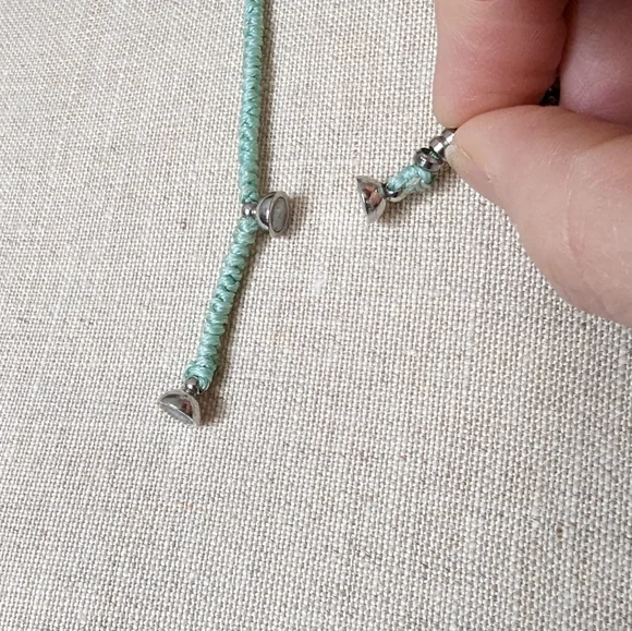 Rope Necklace/Bracelet with magnetic closure - Picture 4 of 5